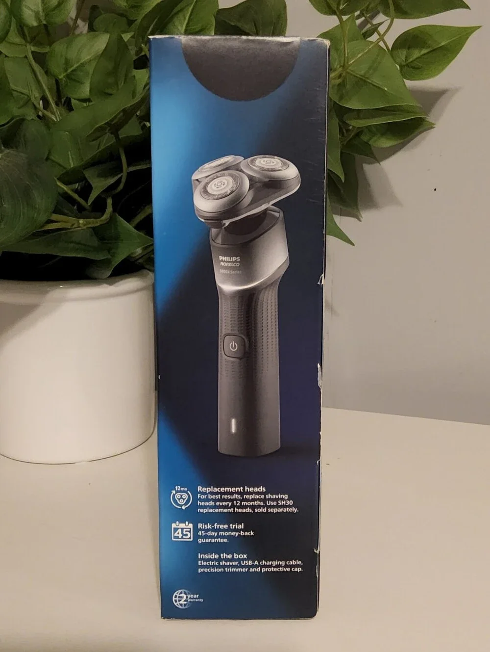 Philips Norelco Shaver 5000X – Electric Rotary Razor